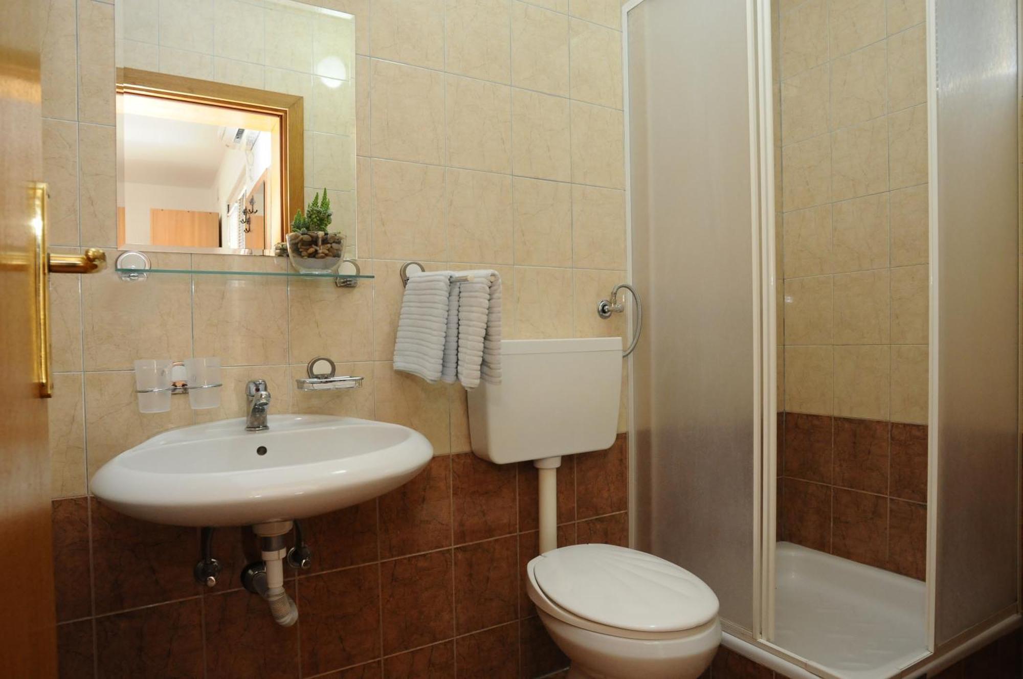 Budva Inn Guest House Zewnętrze zdjęcie