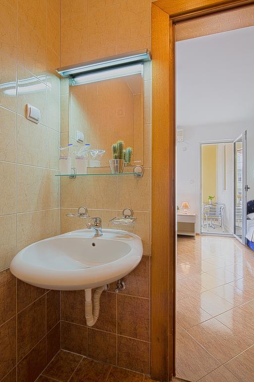 Budva Inn Guest House Zewnętrze zdjęcie
